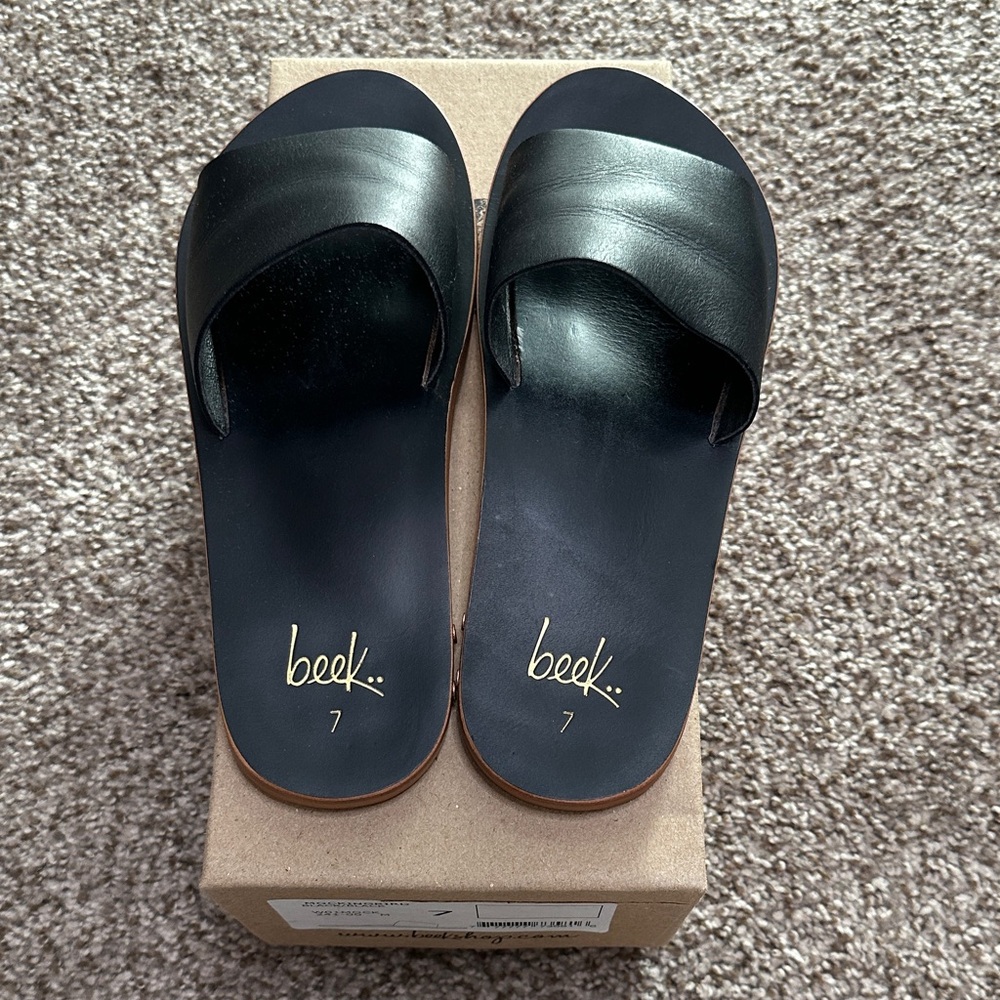 Beek Black Leather Slide Sandals